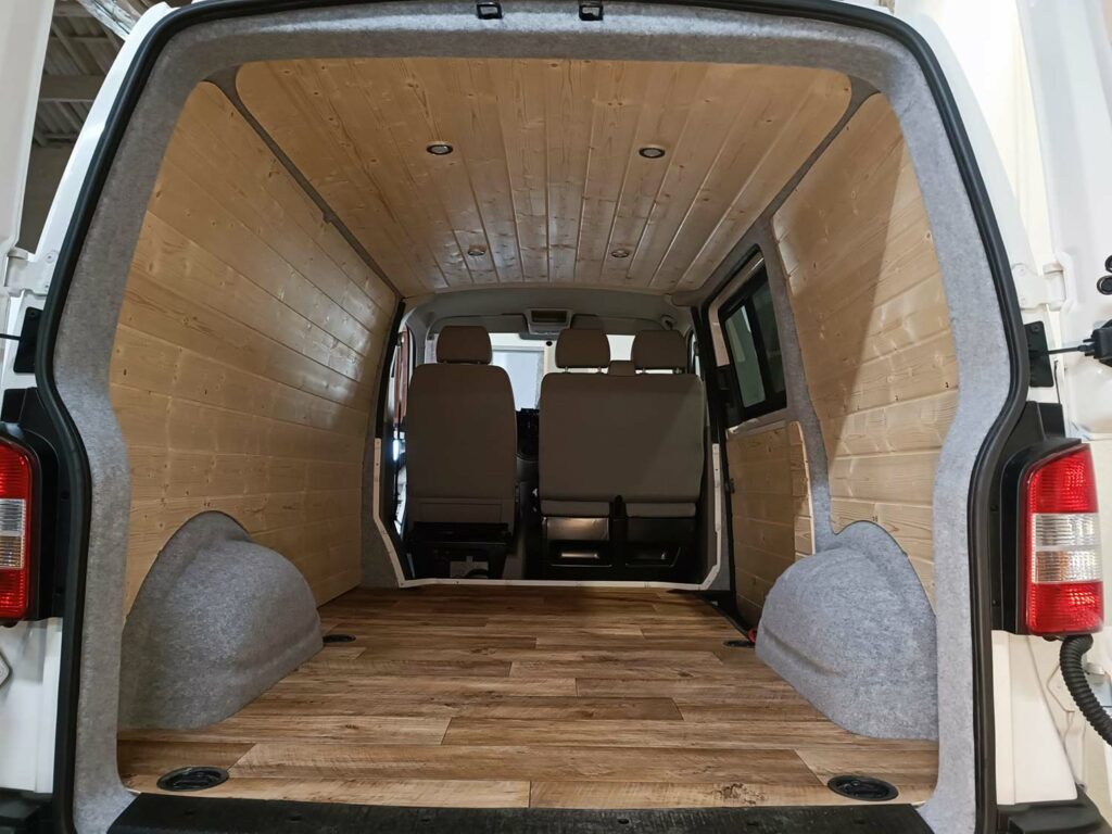 Aménagement Volkswagen T5 L1 H1